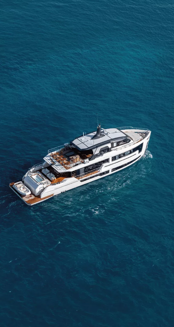 Fondo ALPHA YACHT 
