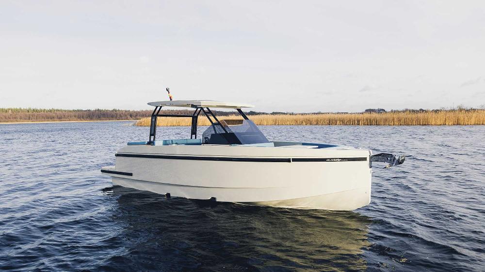 -DE-ANTONIO-YACHTS-D29--1749056377ff641f3f926d.jpg