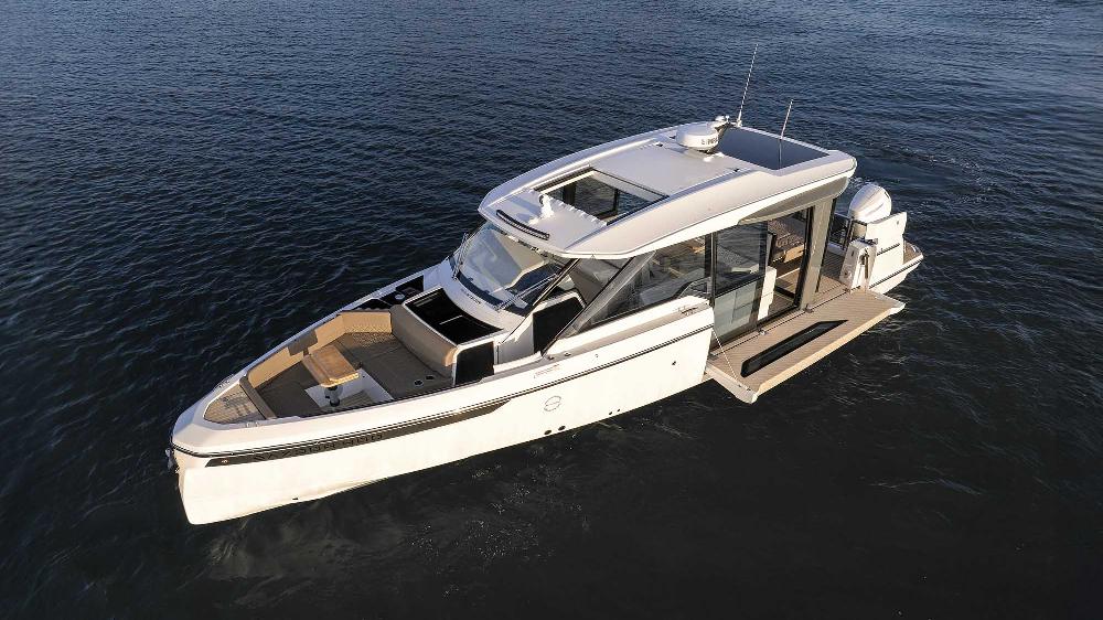 -SAXDOR-YACHTS-400-GTC-1732732035437146aa.jpg