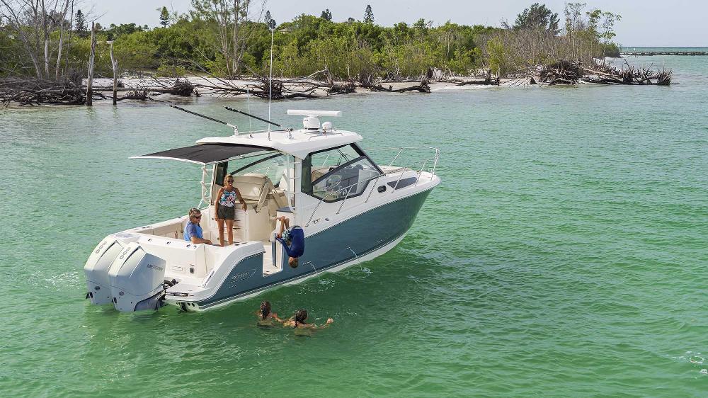 Boston-Whaler-BOSTON-WHALER-325-CONQUEST-1749598993ca7d5b1.jpg