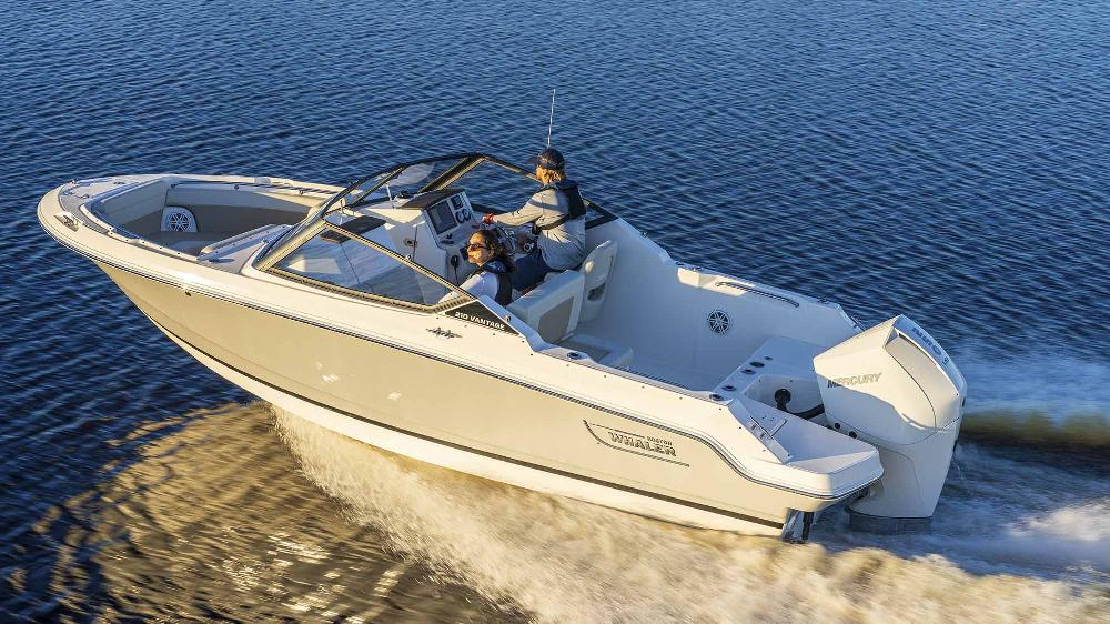 Boston-Whaler-BOSTON-WHALER-VANTAGE-210--1702488477c024493.jpg
