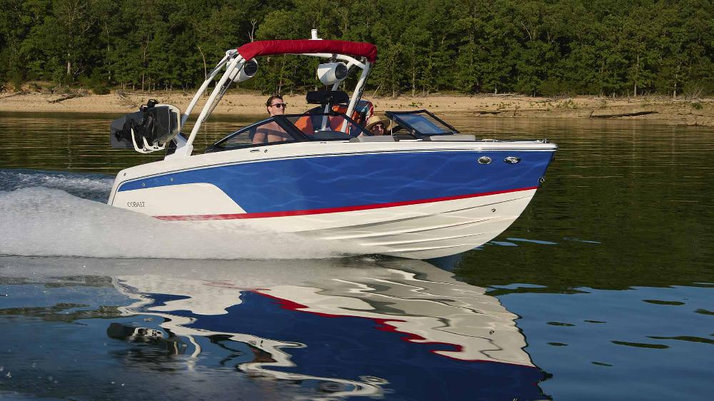 Cobalt-Boats-NEW-CS23-SURF-170553318983741a61110b.jpg