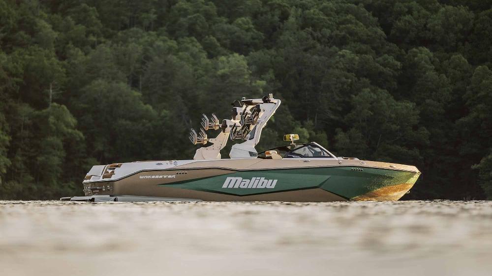 Malibu-MALIBU-BOATS-25-LSV-1723502668f36837ac15.jpg