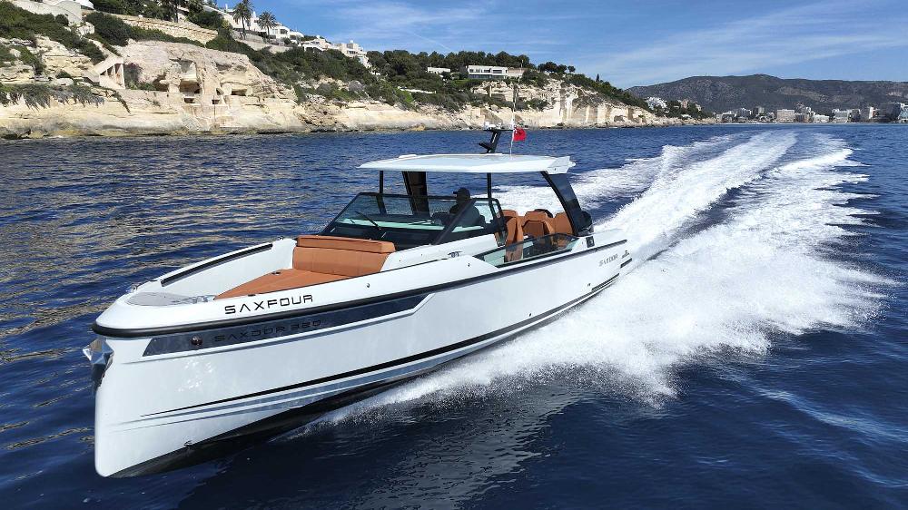 SAXDOR-YACHTS-SAXDOR-YACHTS-320-GTO-173266285631bc004c460.jpg