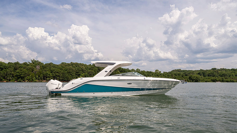 Sea-Ray-SLX-310-Outboard-1601680029655c25d40.jpeg